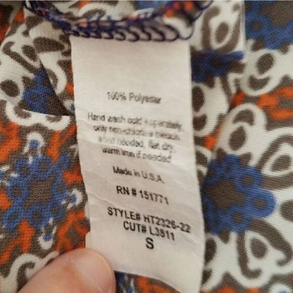 Le Lis Polyester Blouse Size Small - Picture 4 of 4
